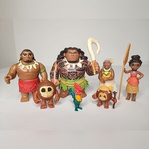 Disney Princess Moana Family & Friends 7 Piece Set Hasbro Figures